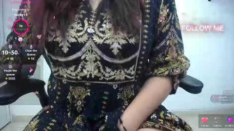 Snapshot of daliadubey chatting on 03/07/25, 10:13 dalia dubey online show from 03/07/25, 10:13