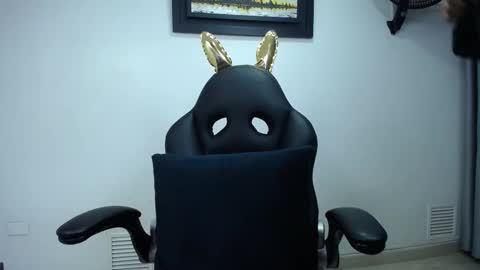 Snapshot of daliadubey chatting on 03/11/25, 04:29 dalia dubey online show from 03/11/25, 04:29