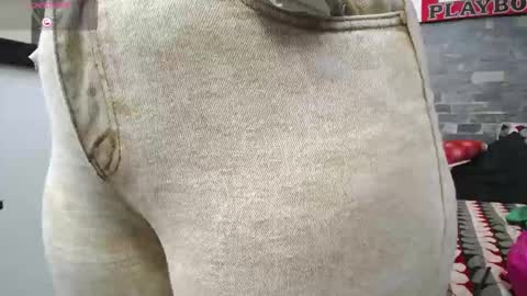 Snapshot of daliadubey chatting on 10/14/25, 10:05 dalia dubey online show from 10/14/25, 10:05