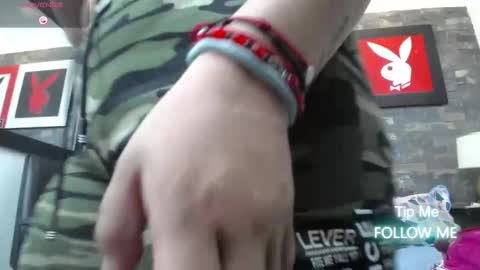 Snapshot of daliadubey chatting on 11/25/25, 10:04 dalia dubey online show from 11/25/25, 10:04