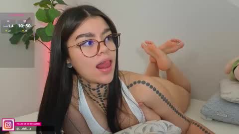 Snapshot of daliapunkt chatting on 11/28/25, 11:29 Dalia online show from 11/28/25, 11:29