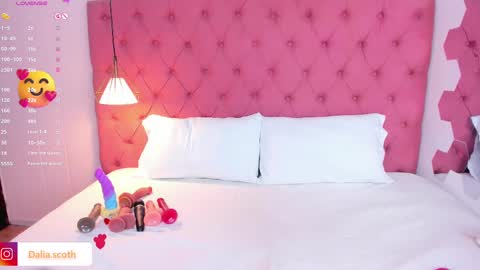 Dalia online show from 03/11/25, 07:36