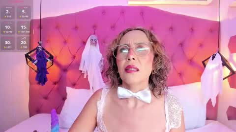 Dalia online show from 10/29/25, 07:37