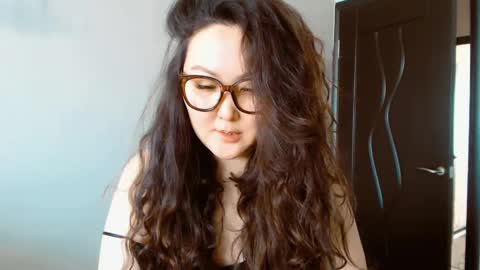 Snapshot of dalidayes chatting on 02/23/25, 05:45 Dali online show from 02/23/25, 05:45