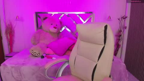 Daliia    online show from 05/30/26, 03:53