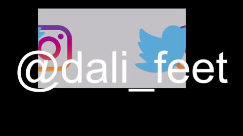 Snapshot of dalila_oficials chatting on 04/27/26, 11:30 online show from 04/27/26, 11:30