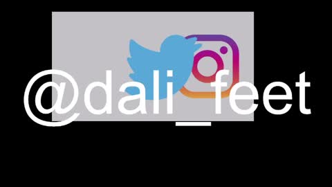 Snapshot of dalila_oficials chatting on 05/01/26, 11:15 online show from 05/01/26, 11:15