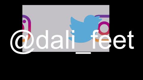 Snapshot of dalila_oficials chatting on 05/16/26, 11:09 online show from 05/16/26, 11:09