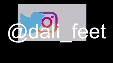 Snapshot of dalila_oficials chatting on 05/25/26, 11:27 online show from 05/25/26, 11:27