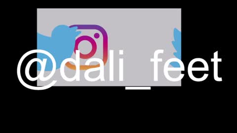 Snapshot of dalila_oficials chatting on 06/22/26, 11:29 online show from 06/22/26, 11:29