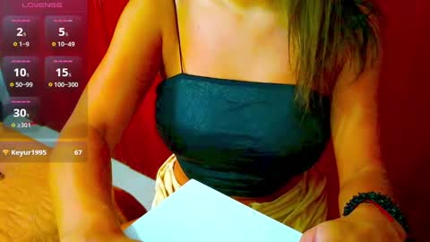 Snapshot of dalila_sexxx chatting on 01/15/25, 05:50 Dalila online show from 01/15/25, 05:50