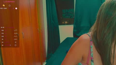 Snapshot of dalila_sexxx chatting on 02/17/26, 03:25 Dalila online show from 02/17/26, 03:25