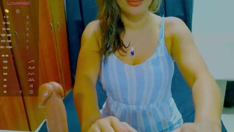 Snapshot of dalila_sexxx chatting on 03/04/26, 03:45 Dalila online show from 03/04/26, 03:45