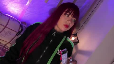 Dalila online show from 01/12/25, 10:23