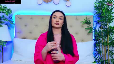 daliyaa_ online show from 03/30/26, 12:50