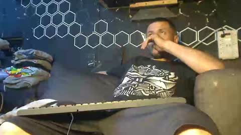 Snapshot of dallaslove23 chatting on 02/10/26, 10:19 dallaslove23 online show from 02/10/26, 10:19