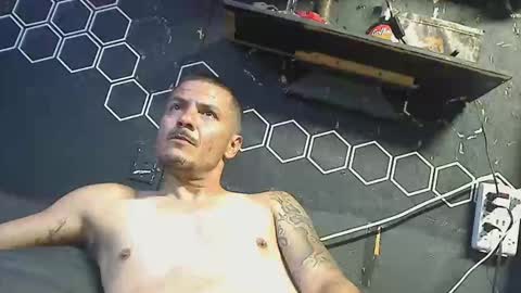 Snapshot of dallaslove23 chatting on 03/17/26, 01:14 dallaslove23 online show from 03/17/26, 01:14