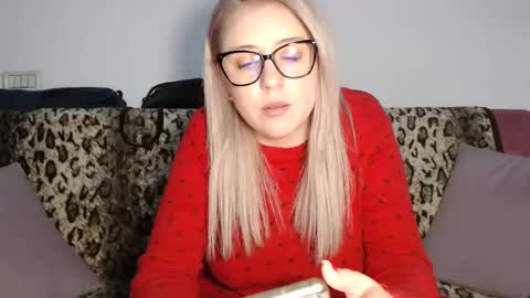 Maria online show from 12/24/24, 09:44