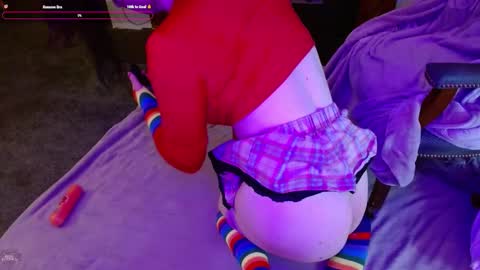 Snapshot of damadevotchka chatting on 02/15/25, 02:47 damadevotchka online show from 02/15/25, 02:47