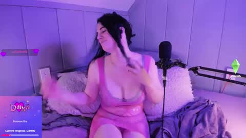 Snapshot of damadevotchka chatting on 12/16/25, 05:45 damadevotchka online show from 12/16/25, 05:45