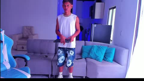 damar_felipe online show from 01/26/25, 05:02