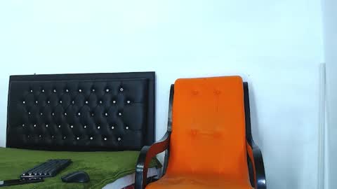 damian_hart_24cm online show from 02/02/25, 12:35