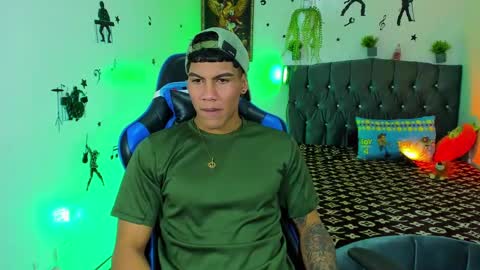 Damian online show from 09/13/25, 03:17