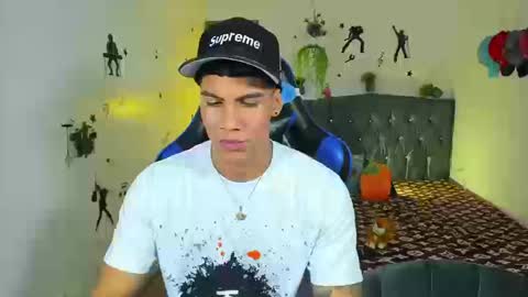 Damian online show from 09/19/25, 04:36