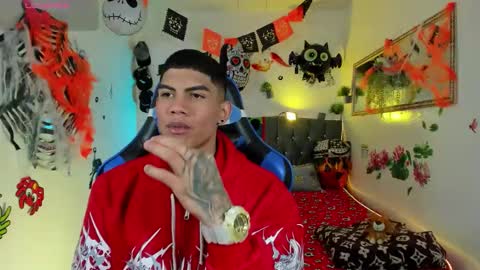 Damian online show from 10/22/25, 03:07