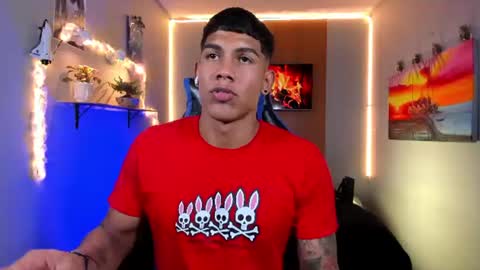 Snapshot of damian_latinxxx chatting on 07/28/26, 03:21 Damian online show from 07/28/26, 03:21