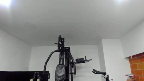 damian_shakur online show from 09/20/25, 11:28