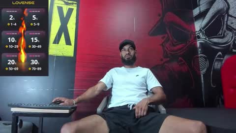 damian_shakur online show from 10/17/25, 11:24