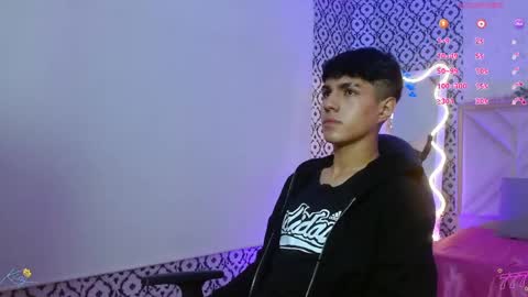 damian_tay online show from 05/25/26, 11:49