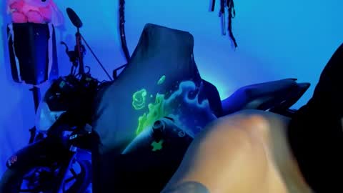 Damian torner online show from 10/09/25, 11:03