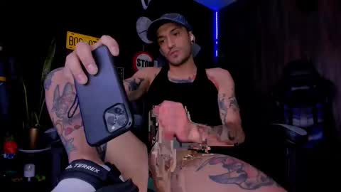 Daamiancox online show from 02/19/25, 09:14