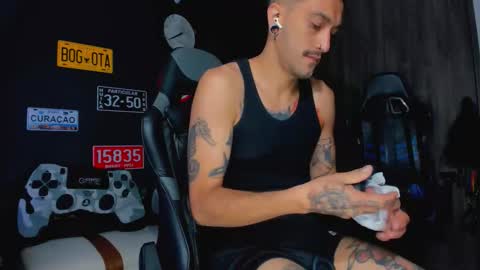 Daamiancox online show from 11/24/25, 10:53