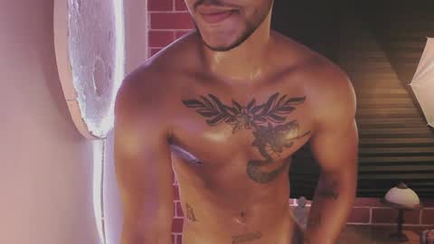 instagram damiannreed. online show from 02/05/25, 07:53