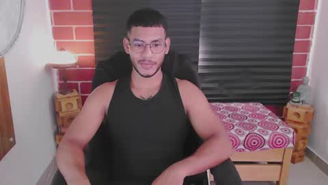 instagram damiannreed. online show from 03/05/25, 02:12