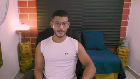 instagram damiannreed. online show from 03/06/25, 12:00