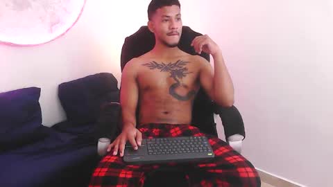 instagram damiannreed. online show from 10/09/25, 04:21