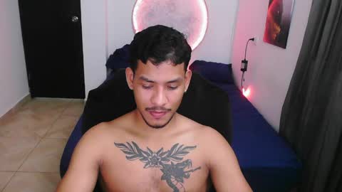 Snapshot of damiann_rees chatting on 04/10/26, 03:34 instagram damiannreed. online show from 04/10/26, 03:34