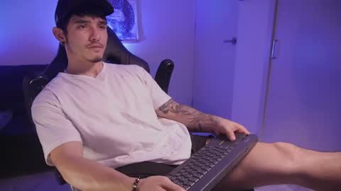 insta damn8   --------  online show from 12/07/24, 12:41