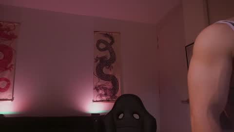 insta damn8   --------  online show from 12/12/24, 12:16