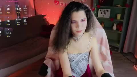 Snapshot of damienlake chatting on 02/16/26, 08:38 Dami online show from 02/16/26, 08:38