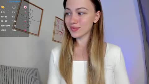 Snapshot of damn_cutie chatting on 07/30/26, 12:37 Tiana online show from 07/30/26, 12:37