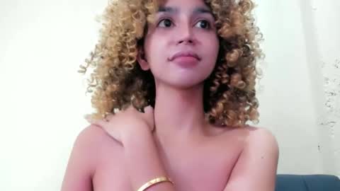 Snapshot of damnperfectxx chatting on 02/10/26, 02:48 damnperfectxx online show from 02/10/26, 02:48