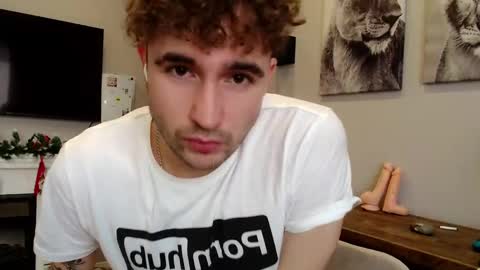 Snapshot of damon_522145 chatting on 01/14/25, 06:34 Alex online show from 01/14/25, 06:34