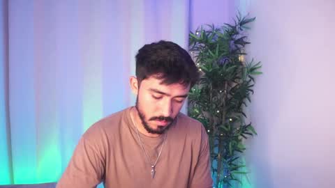 Snapshot of damon_frost chatting on 04/08/26, 02:00 damon_frost online show from 04/08/26, 02:00