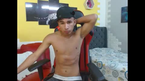 Snapshot of damondark_ chatting on 03/10/26, 05:18 Damon online show from 03/10/26, 05:18