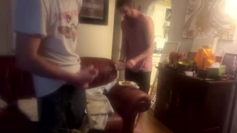 Snapshot of damontsi chatting on 03/17/26, 08:17 damontsi online show from 03/17/26, 08:17